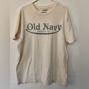 Old Navy Men’s Casual Short Sleeve Graphic T-Shirt